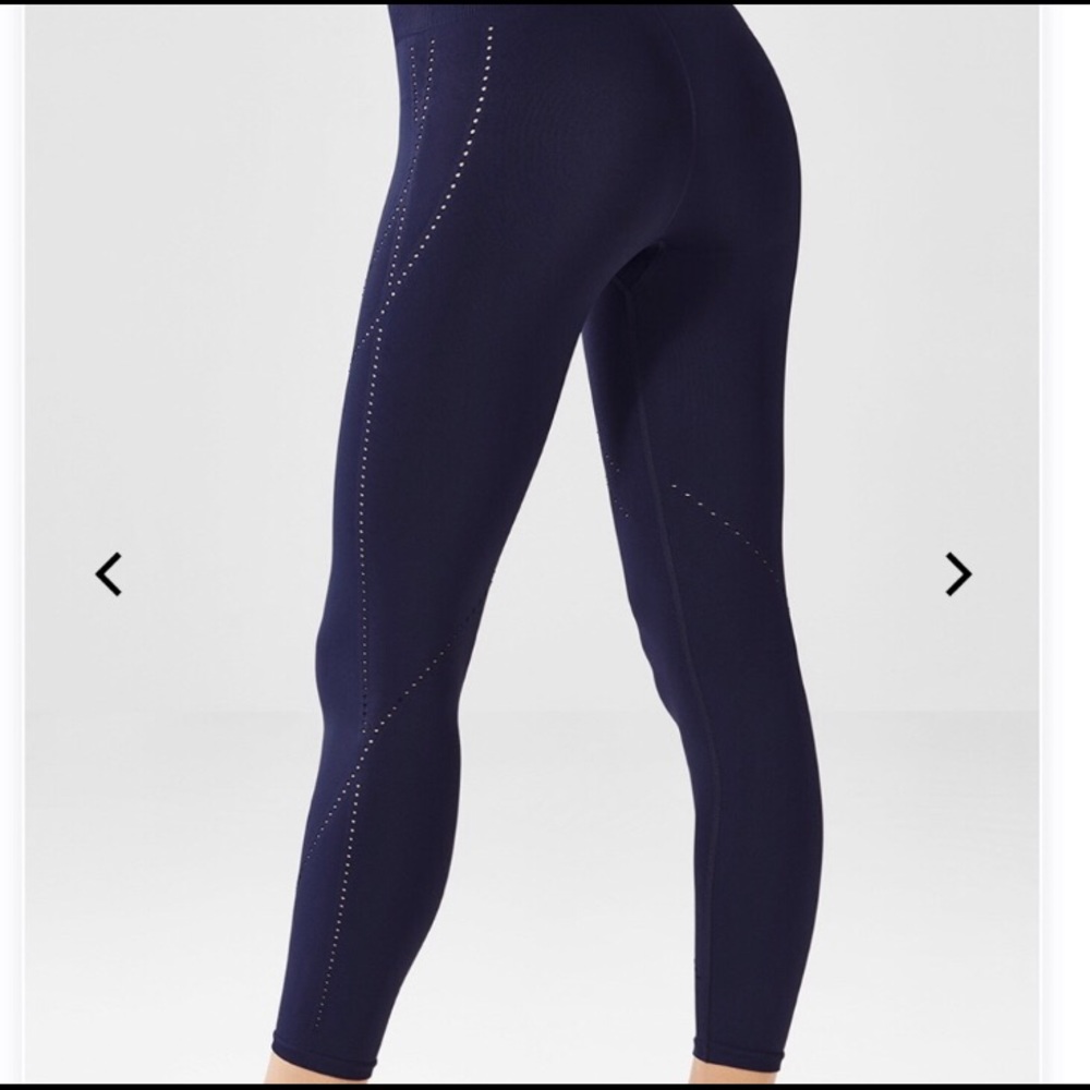 New Navy blue Fabletics leggings